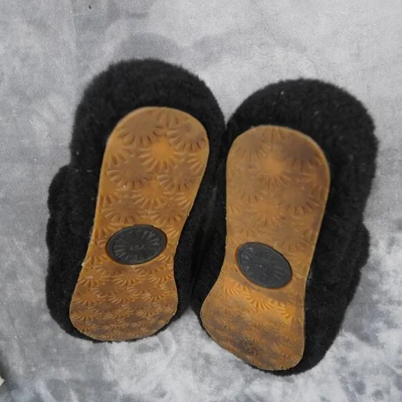 UGG Fluff Yeah Slide Shoes Womens Size 9 Sheepskin Sandal Slippers Fuzzy Cozy - Picture 3 of 9